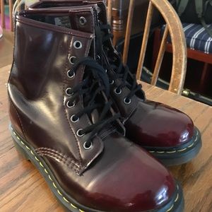 Maroon Doc Martens Size 7 Women’s
